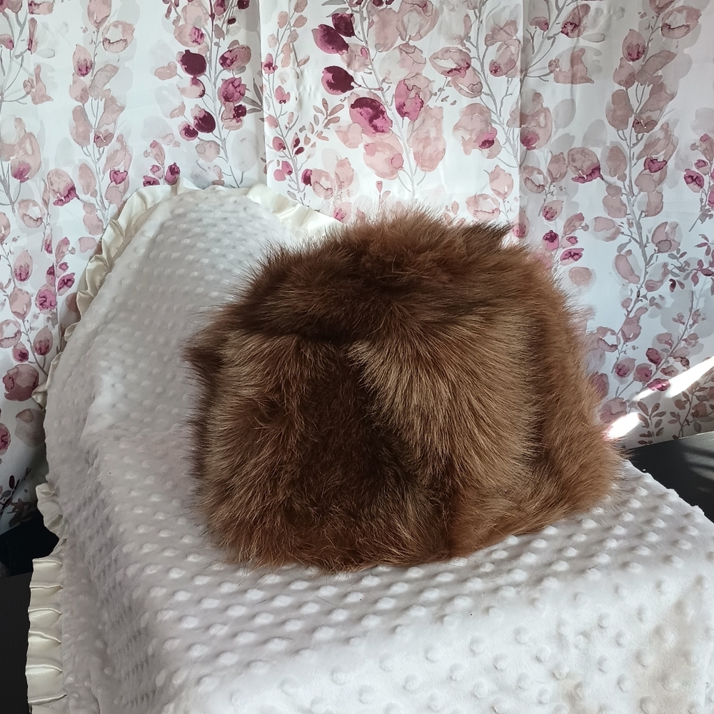 Fur Hat - Picture 7 of 14